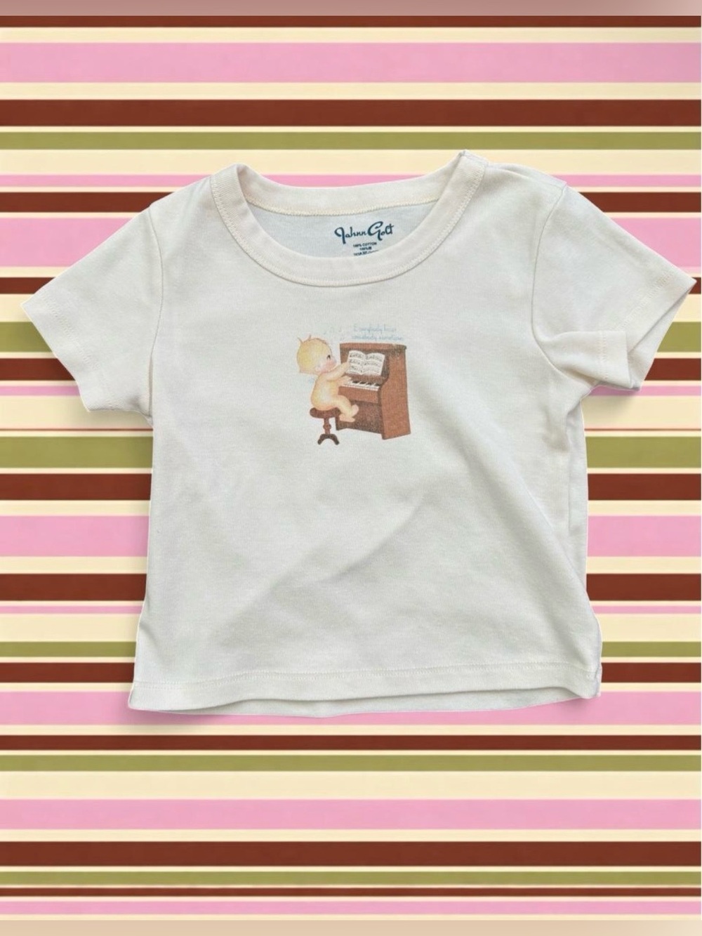 John Galt Brandy Melville Cream Baby Tee Piano
Kewpie Graphic